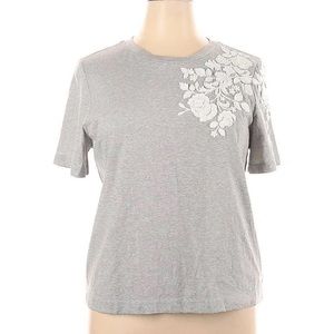 Anthropologie grey T-shirt with white flower felt design
